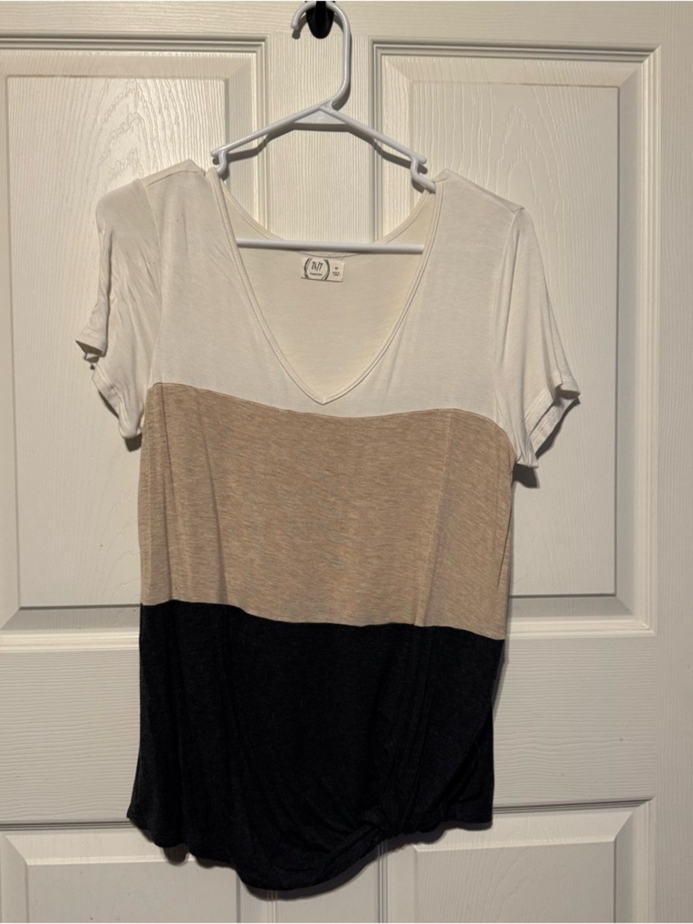 Maurices Colorblock V-Neck Tee in White, Tan & Black
